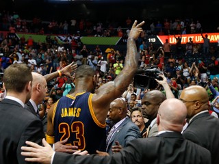 LeBron James je najväčšou hviezdou suverénneho Clevelandu.