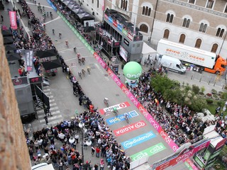 V dnešnej etape prešiel cieľovou páskou ako prvý Nemec Greipel.
