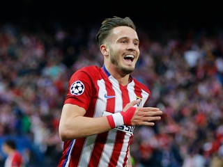 Saúl Ňíguez si bude aj naďalej obliekať dres Atlética Madrid.