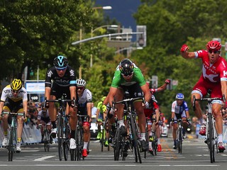 Sagan (uprostred) si aj naďalej udržal zelené tričko.