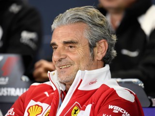 Ferrari má stále šancu na titul, tvrdí šéf tímu