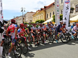 Pred štartom 1. etapy pretekov Okolo Slovenska.