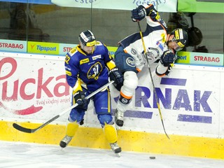 Marcel Holovič (vľavo) hral naposledy za Piešťany.