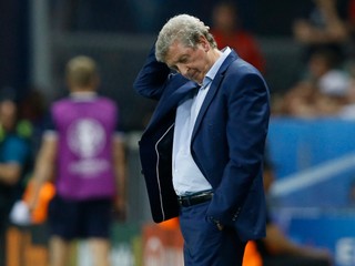 Roy Hodgson po vypadnutí Anglicka rezignoval.