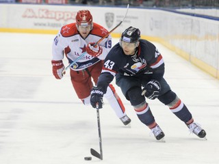 Hokejisti Slovana údajne od februára nevideli výplaty