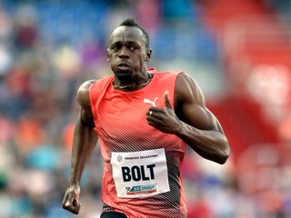 V máji sa Usain Bolt predstavil aj českým divákom na Zlatej tretre v Ostrave. Teraz pre svalové problémy vynechal národný šampionát.