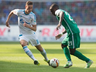 Anthony Ujah (vpravo) si už dres Werderu Brémy neoblečie.