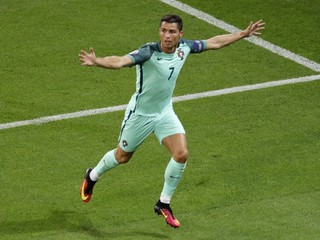 Cristiano Ronaldo v dôležitých momentoch predvádza kúzelné momenty.
