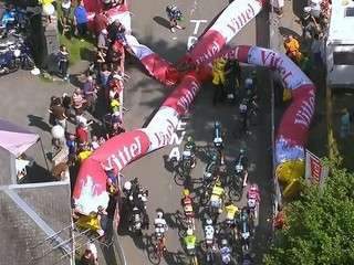 Kuriózna situácia poznačila záver siedmej etapy.