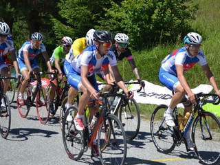 Cyklisti R.C.T. Martin poctivo strážili čelo pelotónu. 