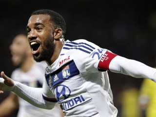 Alexandre Lacazette nie je na predaj.