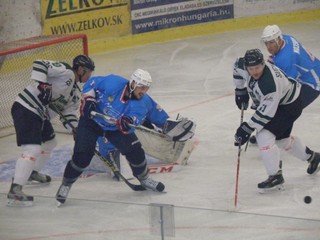 Pred bránou Pavlodaru sa v dobrej príležitosti ocitol Sucharda, ale gól z toho nebol. Nové Zámky napokon však porazili svojho súpera 4:2.