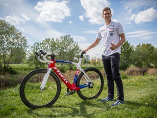 Na takomto bicykli bude Richard Varga súťažiť na olympiáde.