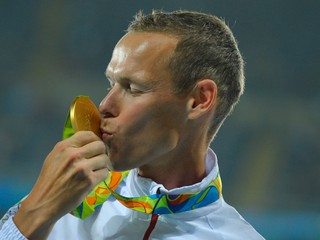 Matej Tóth získal historicky prvú zlatú olympijskú medailu pre Slovensko v atletike.