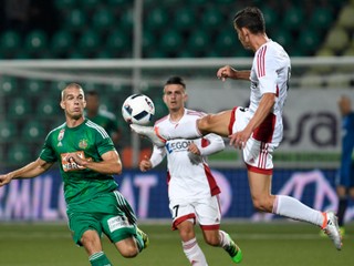 Futbalisti Trenčína prakticky už v prvom vzájomnom súboji stratili šancu na postup.