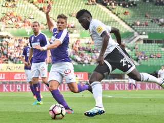 Tambe výkonmi v drese Trnavy získal pozornosť reprezentačného trénera Kamerunu