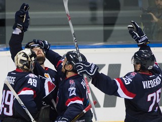 Slovan strelil Novgorodu šesť gólov v poslednej tretine, má prvé body