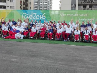 V Riu opäť vztýčili slovenskú vlajku. Paralympionici veria v medaily