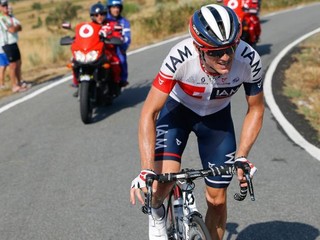 Švajčiar Frank vyhral sedemnástu etapu. 