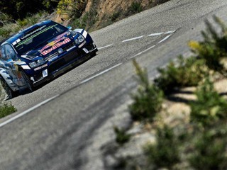 V predstihu môže oslavovať titul. Vo Francúzsku vedie Ogier