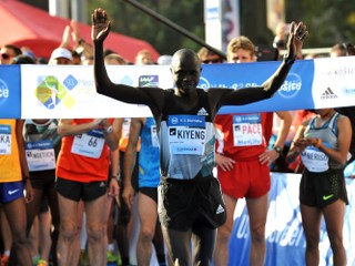 Košický maratón ovládli Keňania, polmaratón vyhral Slovák Šarkan