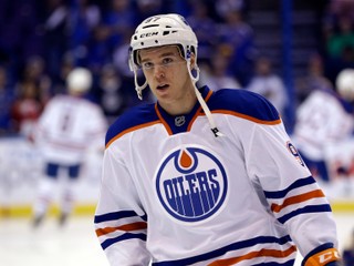 Kapitánom Edmontonu sa stal najmladší hráč v histórii