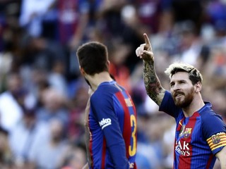 Lionel Messi slávi svoj gól.
