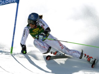 Petra Vlhová vstúpila do novej sezóny perfektne.