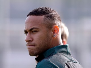 Neymar čelí súdnemu procesu.
