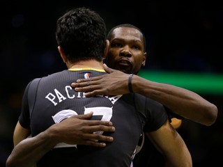 Basketbalisti Golden State opäť vyhrali.