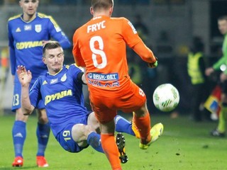 Beštiálny atak, písali Poliaci. Slovák sa ospravedlnil za brutálny faul