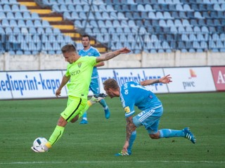 V prvom vzájomnom zápase vyhral Slovan. Uspeje v druhom Žilina?
