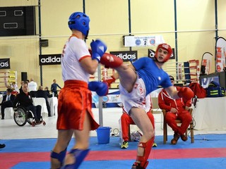 Slovenskí kickboxeri si vybojovali osem medailí, Karlík exceloval