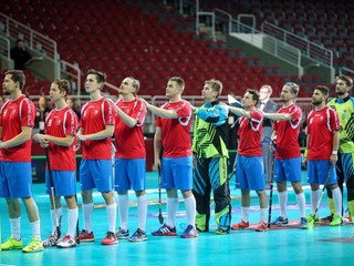 Slovenskí florbalisti zdolali Američanov a budú bojovať o deviate miesto