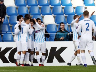 Hráči Genku vyhrali svoju skupinu.