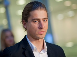 Najznámejší Žilinčan - tak informuje o Petrovi Saganovi hokejový klub z jeho rodného mesta.