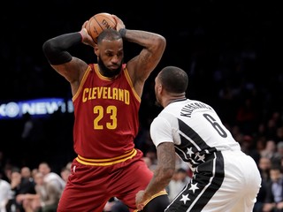 Kolosálne zlyhanie, píšu v Amerike. Golden State premárnilo veľký náskok