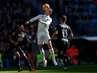 Real Madrid má pod Zidanom viac trofejí ako prehier, vyrovnal národný rekord