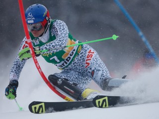 Slovenská lyžiarka Veronika Velez-Zuzulová na trati 1. kola slalomu Svetového pohára žien v alpskom lyžovaní v slovinskom Maribore.