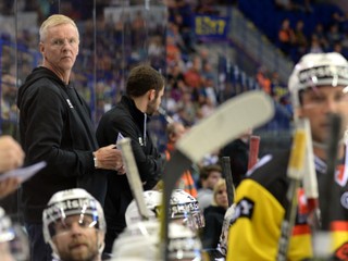Kari Jalonen v súčasnosti vedie hokejistov SC Bern.