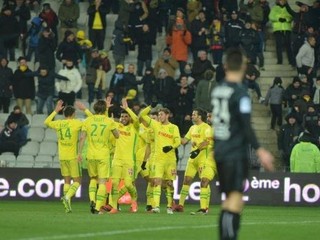 Obaja sa nachádzajú v dolnej polovici tabuľky. Nantes zdolalo Caen