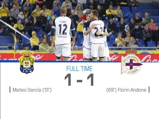 Las Palmas remizoval s La Coruňou, hoci dohrával v oslabení