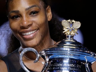 Serena Williamsová je tehotná, do súťažného diania sa chce vrátiť budúci rok