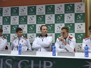 Na snímke zľava Levente Gödry, Attila Balázs, Gábor Köves, Márton Fucsovics a Gábor Borsos.