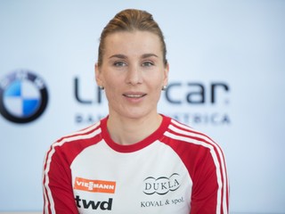 Anastasia Kuzminová už v stredu na tlačovej konferencii predznamenala, že pre zdravotné problémy možno štartovať nebude.