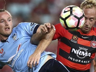 FC Sydney s Hološkom prvý raz prehral. V dvadsiatom kole