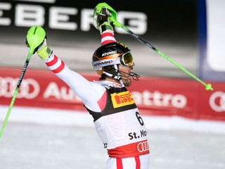 Hirscher získal druhé zlato, po obrovskom slalome vyhral aj slalom