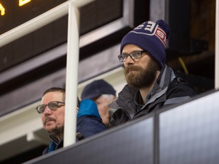 Pripustil, že možno skončí. Handzuš si to rozmyslel a začal trénovať