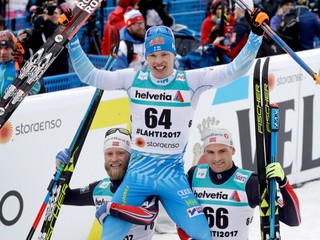 Fínsky bežec na lyžiach Iivo Niskanen získal na MS v severských disciplínach v Lahti prvú zlatú medailu pre usporiadateľskú krajinu. 