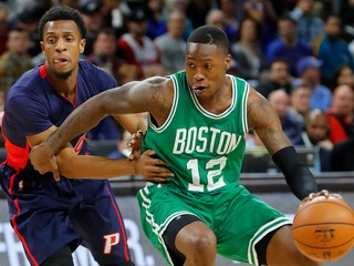 Dvadsaťdvaročný Rozier bol na palubovke celkovo len 9 minút, nepremenil ani jednu z piatich striel. Boston napokon zvíťazil 103:99.